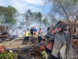 Lima Unit Rumah Kontrakan Ludes Di Lalap si jago Merah